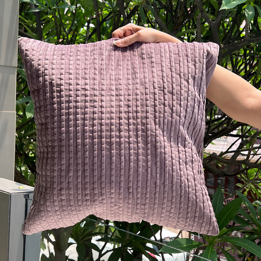 Bello Lilac Velvet Cushion Cover