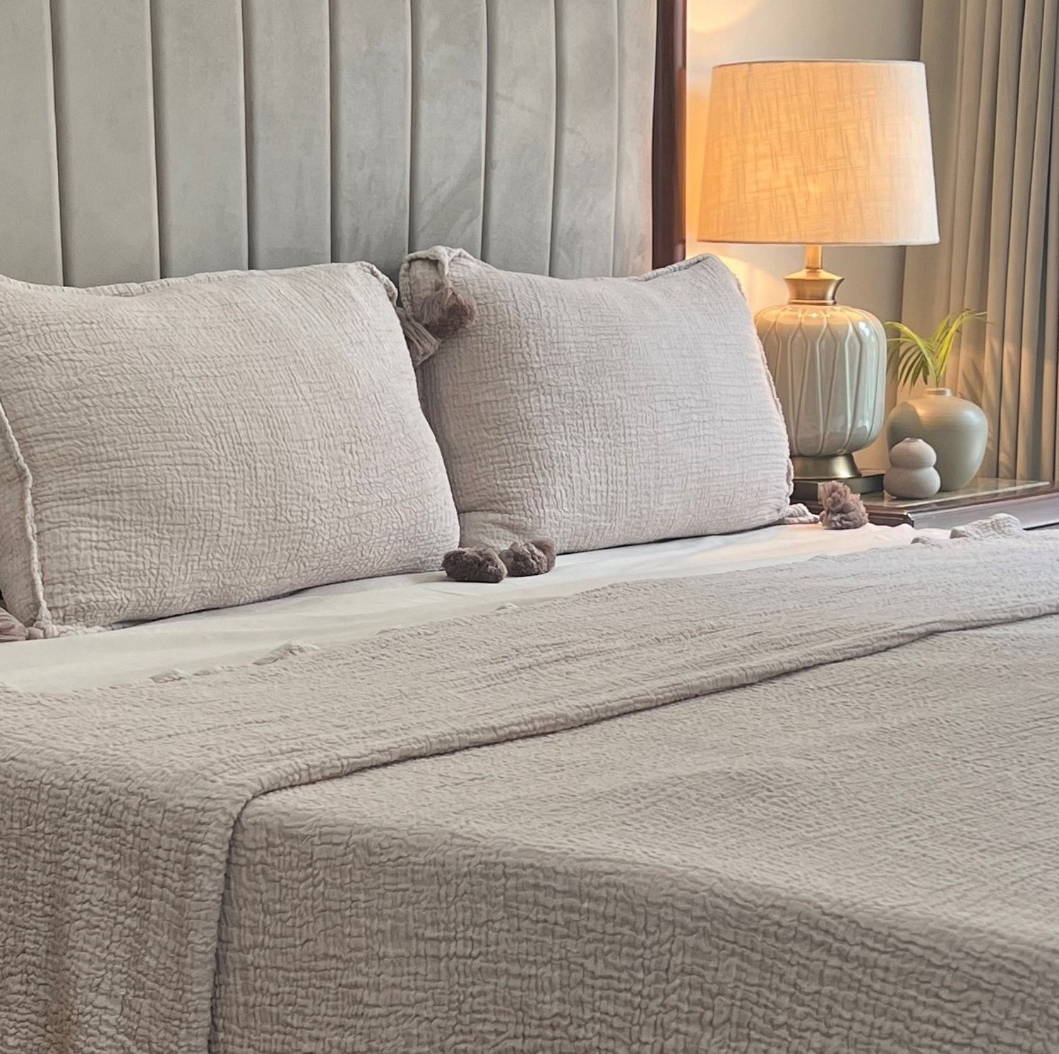 Meraki Buff Woven Bedspread Set