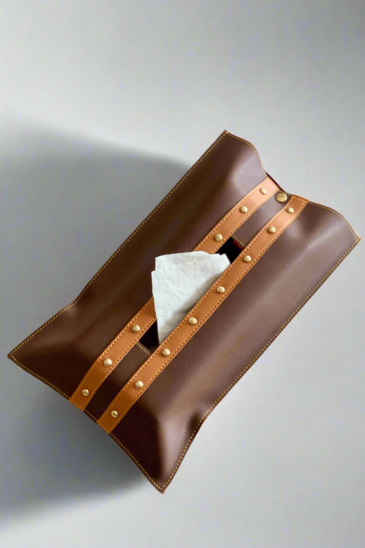 Brown &amp; Tan Tissue Cover