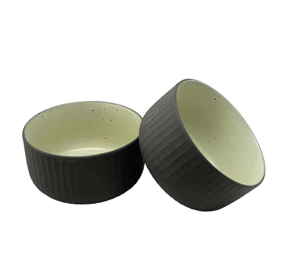 Charcoal Earthen Stoneware Bowls - Set of 2