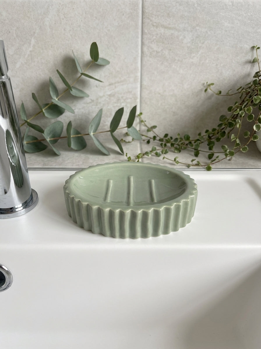 Ribbed Ceramic Bathroom Soap Dish - Sage Green