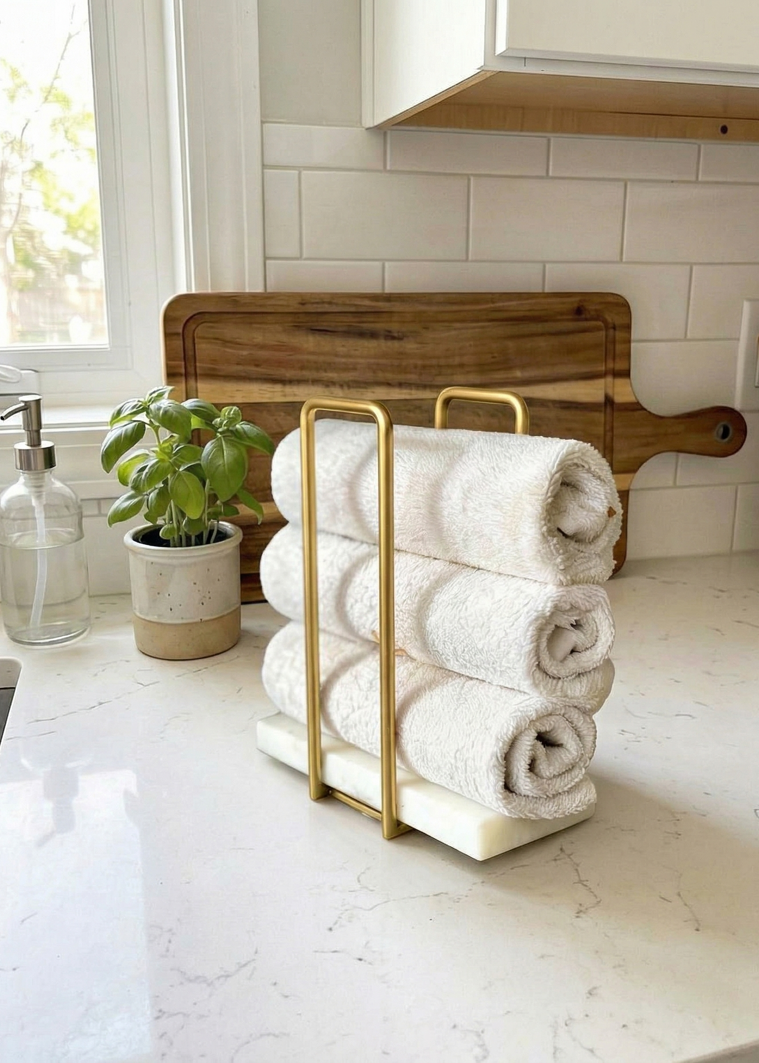Imperial Napkin Holder - White &amp; Gold