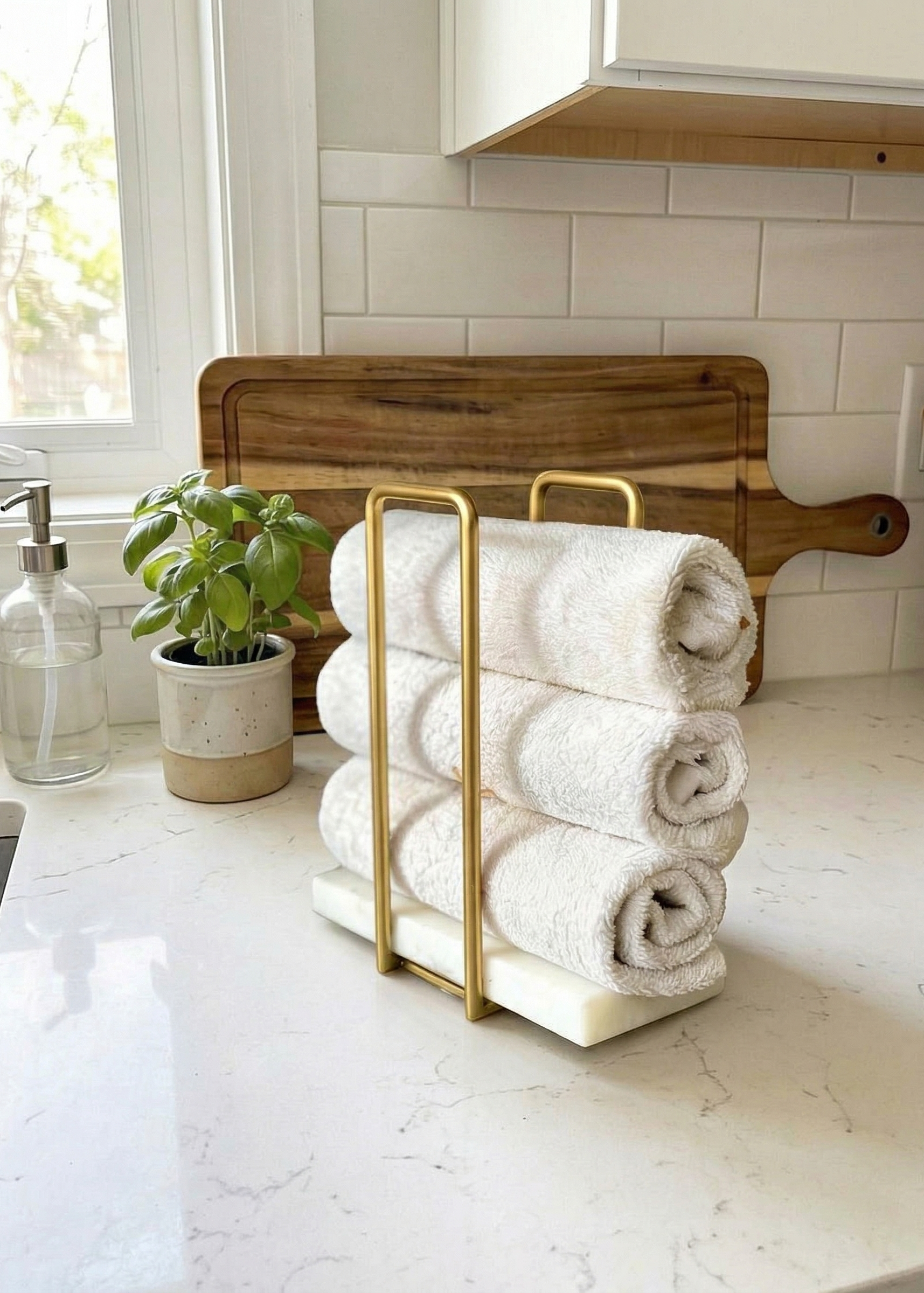 Imperial Napkin Holder - White &amp; Gold