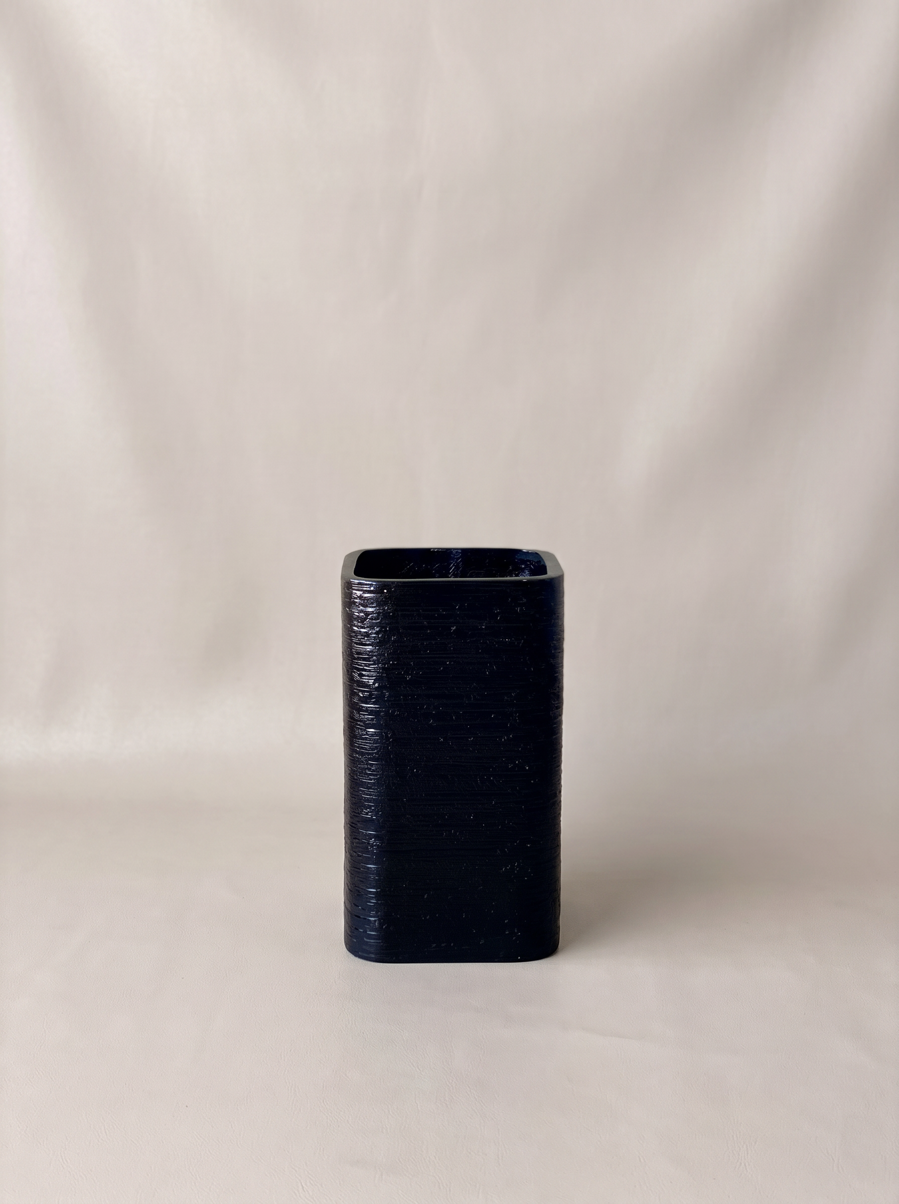 Hudson Square Planters - Black