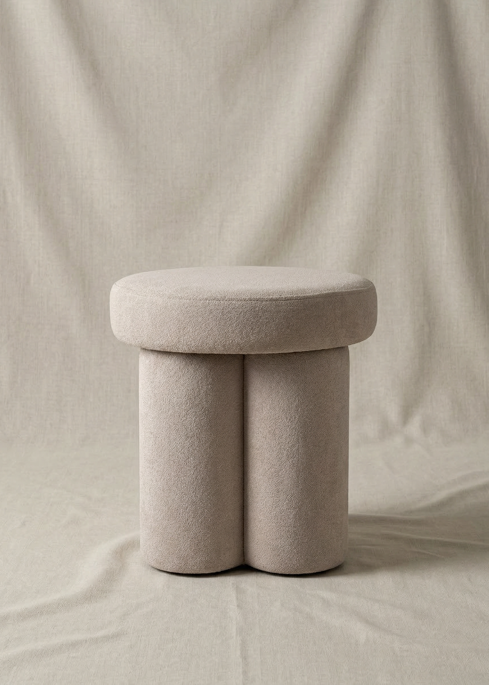Derby Pouffe - Beige