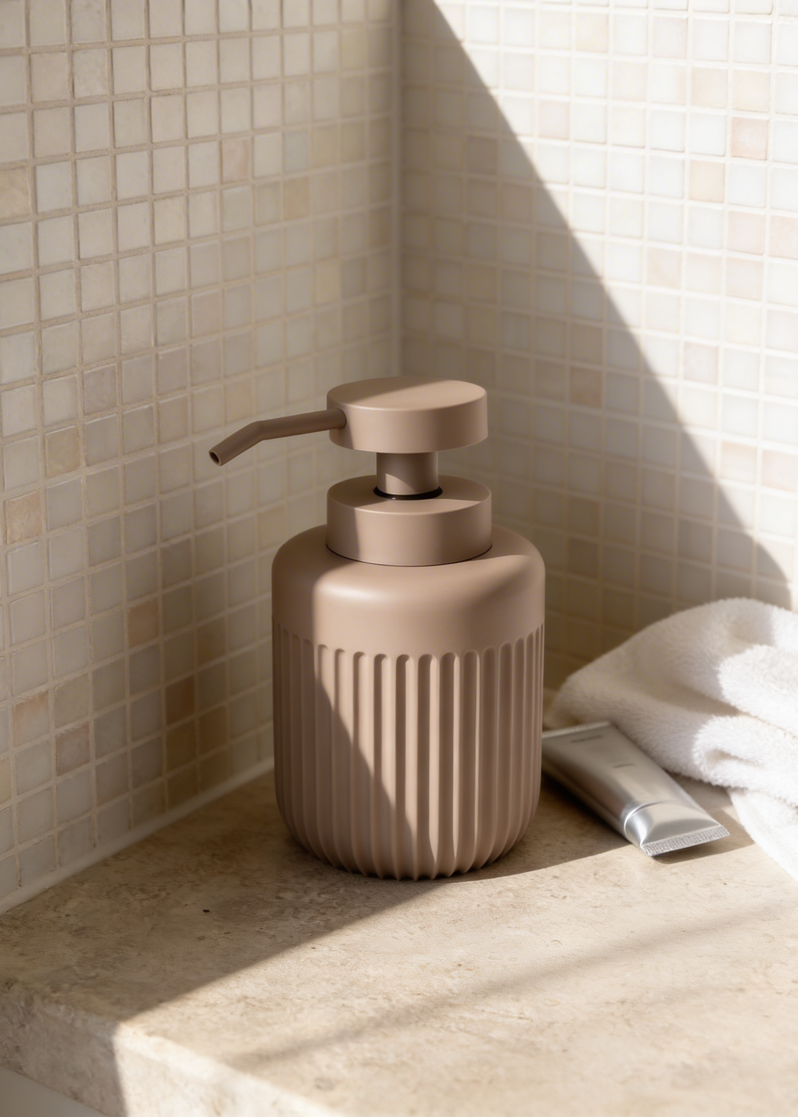 Ripple Soap Dispenser - Brown