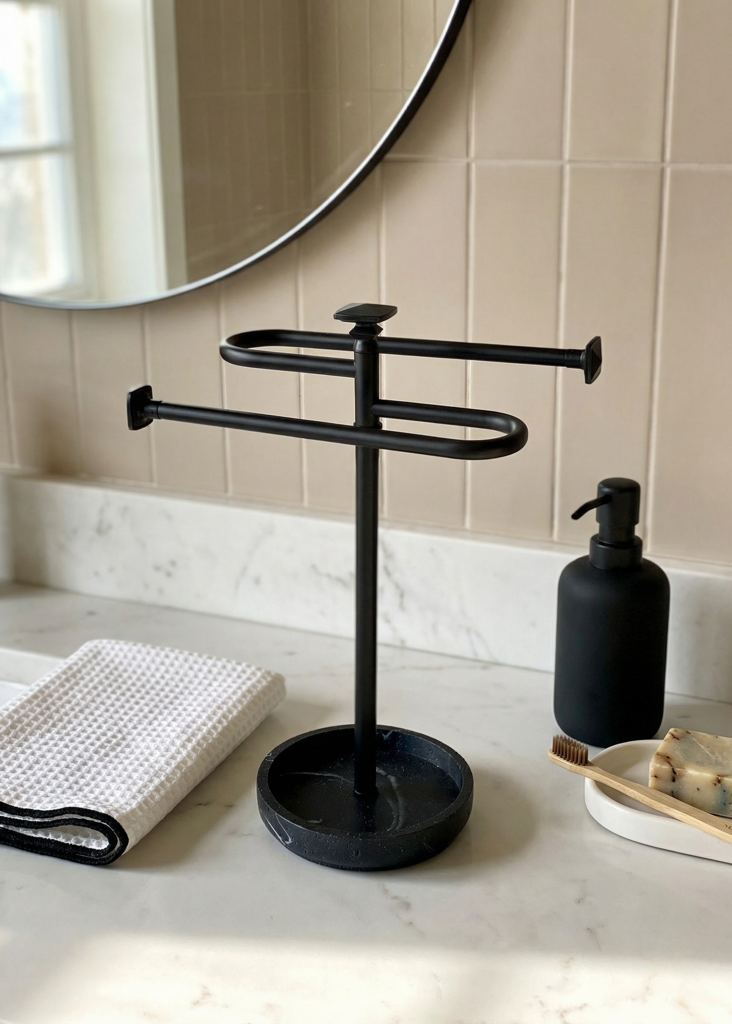Halo Hand Towel Stand - Black