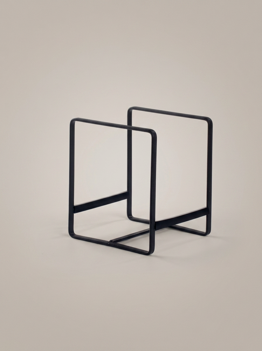 Plate Stand