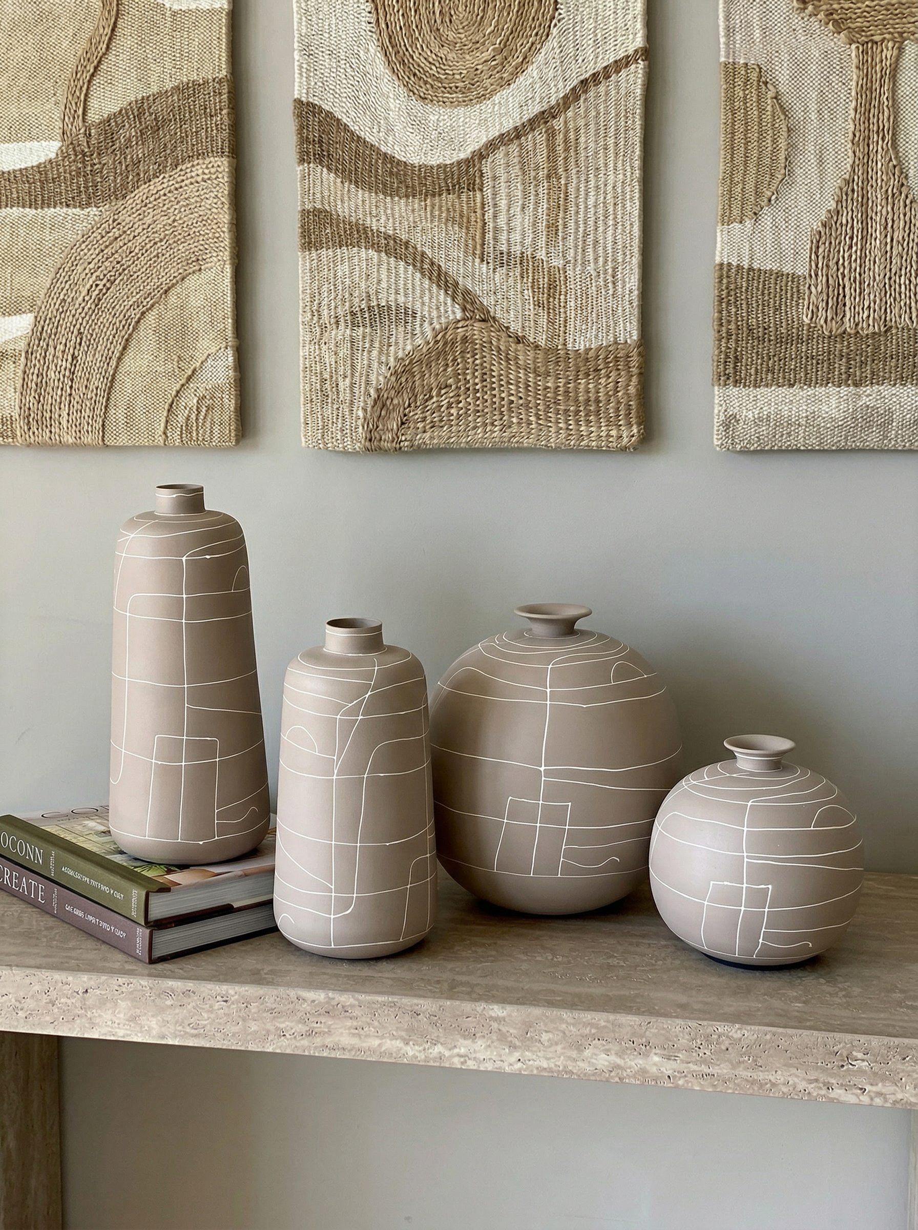 Dune Obsidian Vase - Beige (Large)