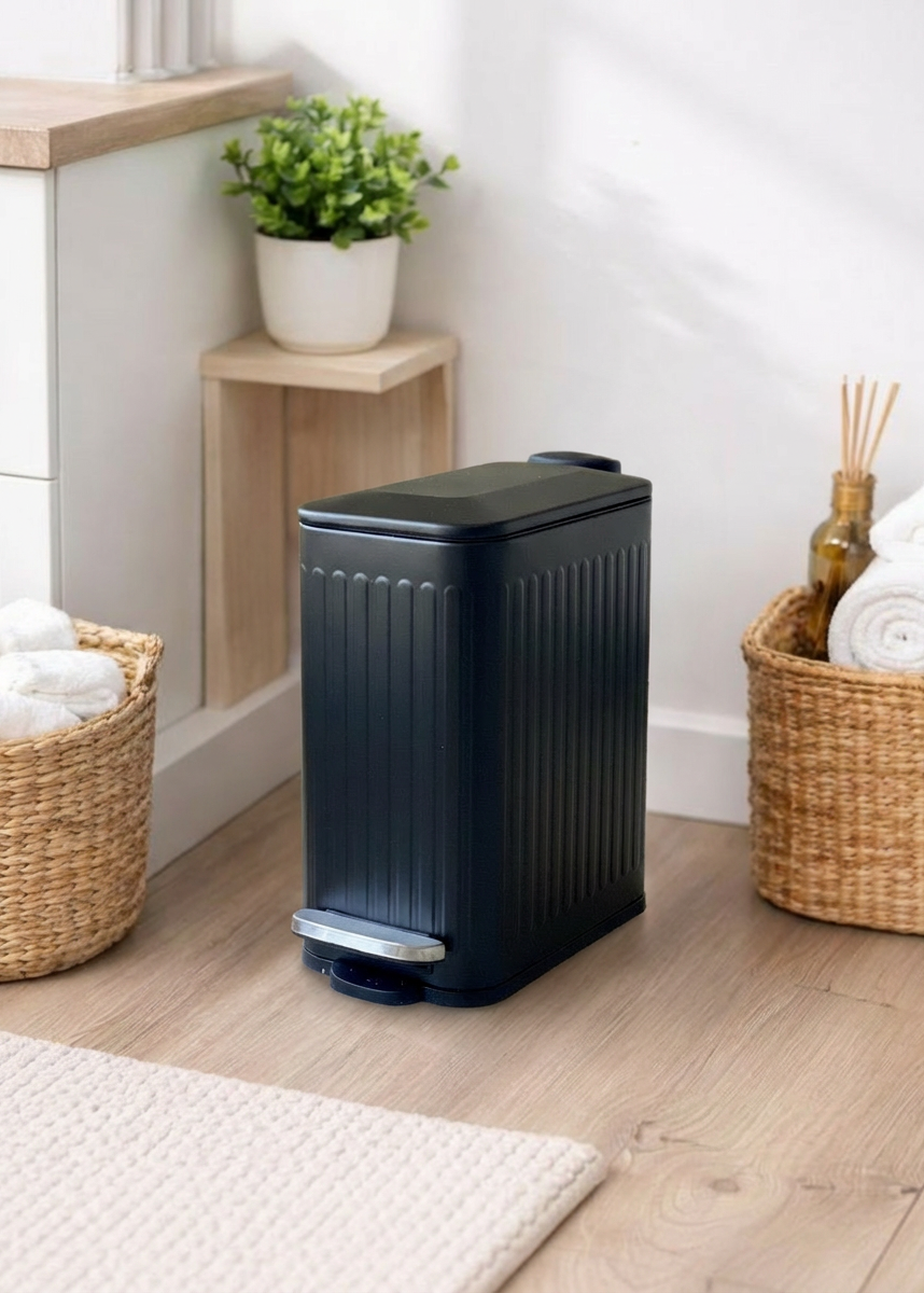 Verve Metallic Dustbin - Black (6L)