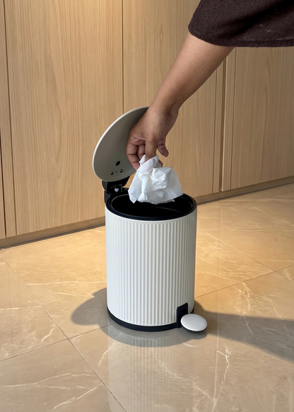 Trove Beige Matt Dustbin - 3L