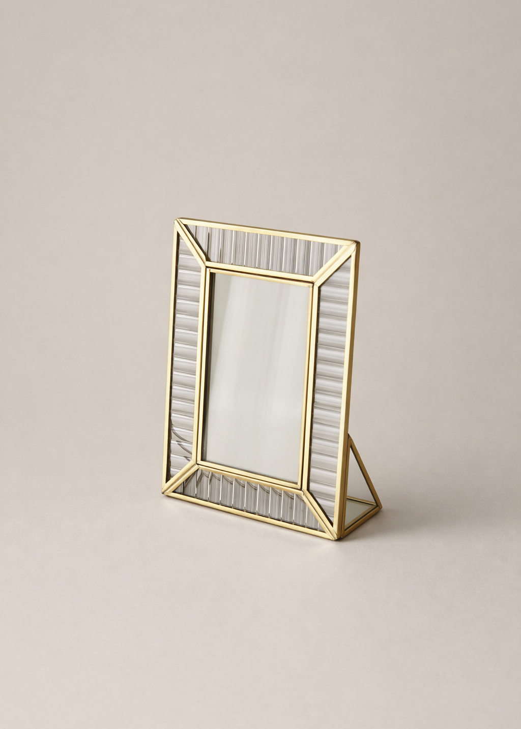 Milan Fluted Photo frame - 4" X 6"