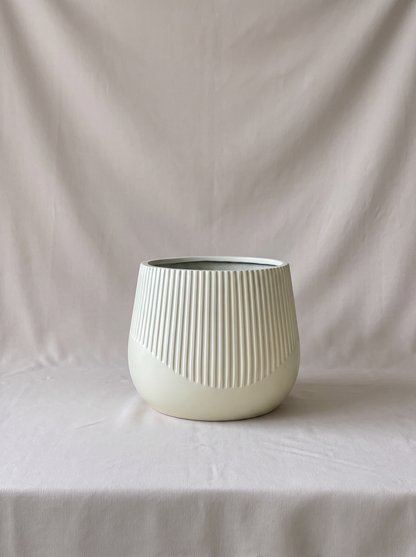 Cassan Planters Ivory