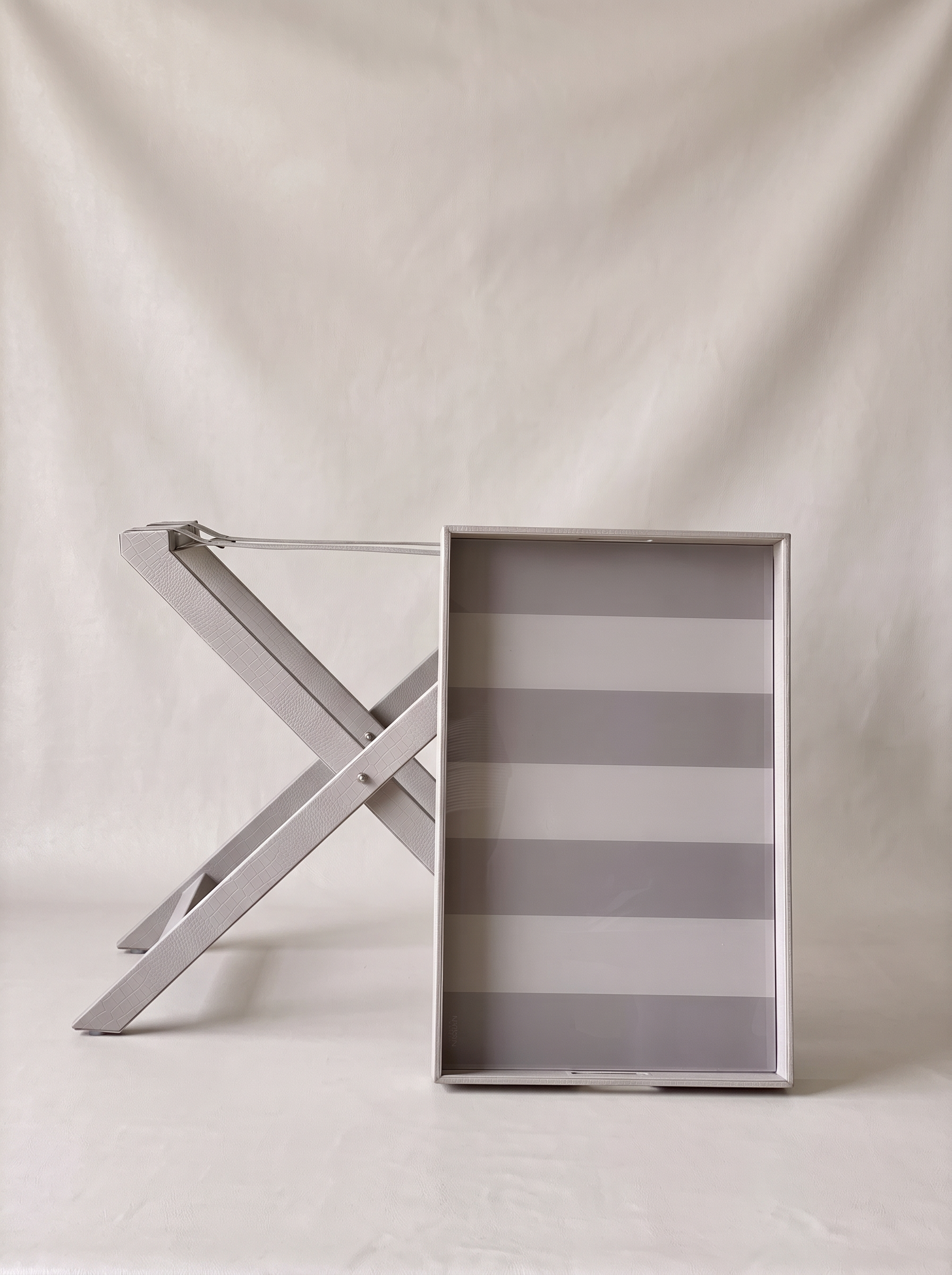 Vellmont Butler Tray- XL