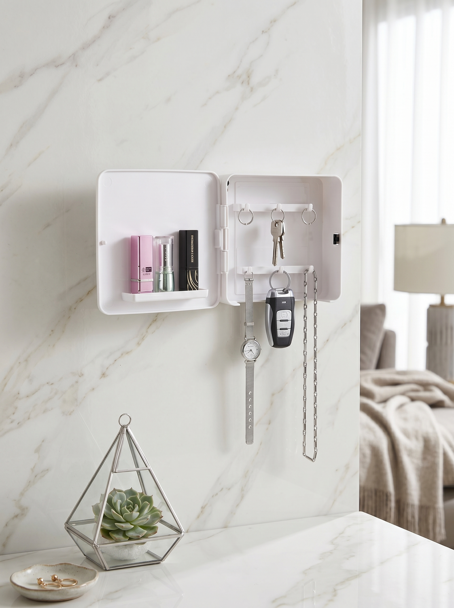 Closed Key Rack - White