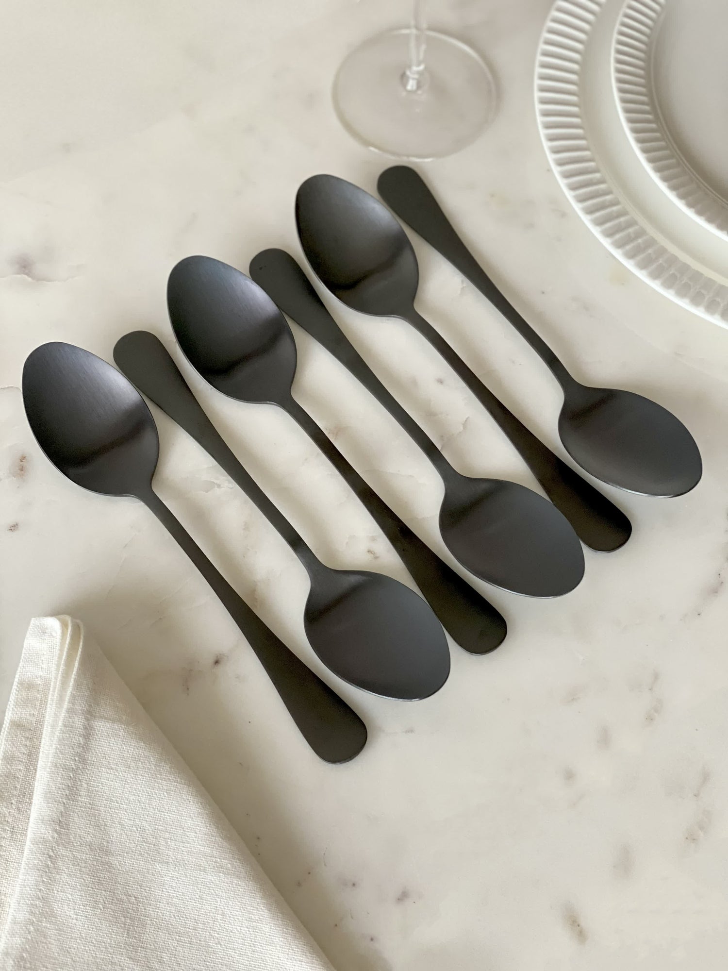 Black Cutlery Set - 24pcs