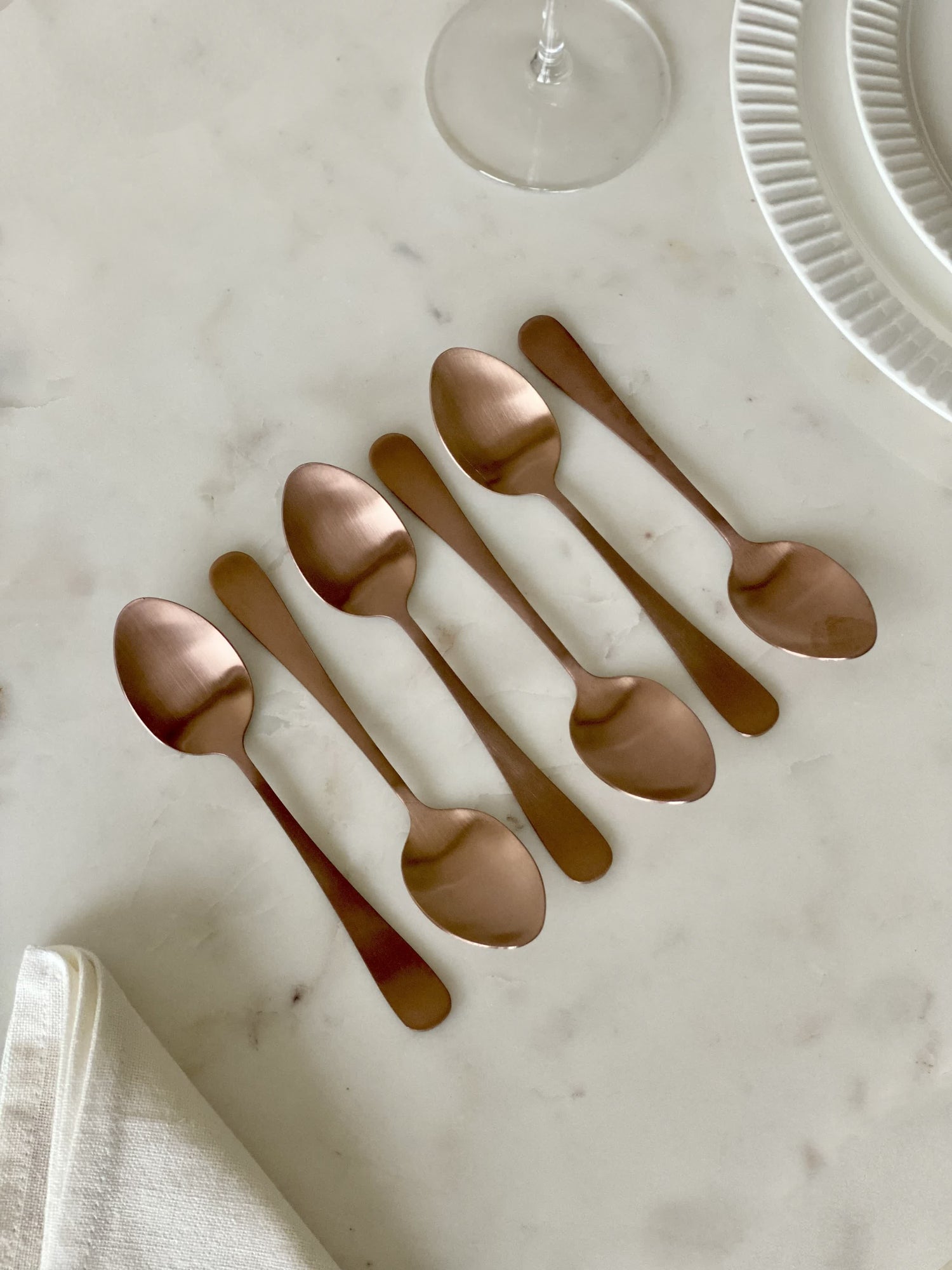 Rose Gold Cutlery Set - 24pcs