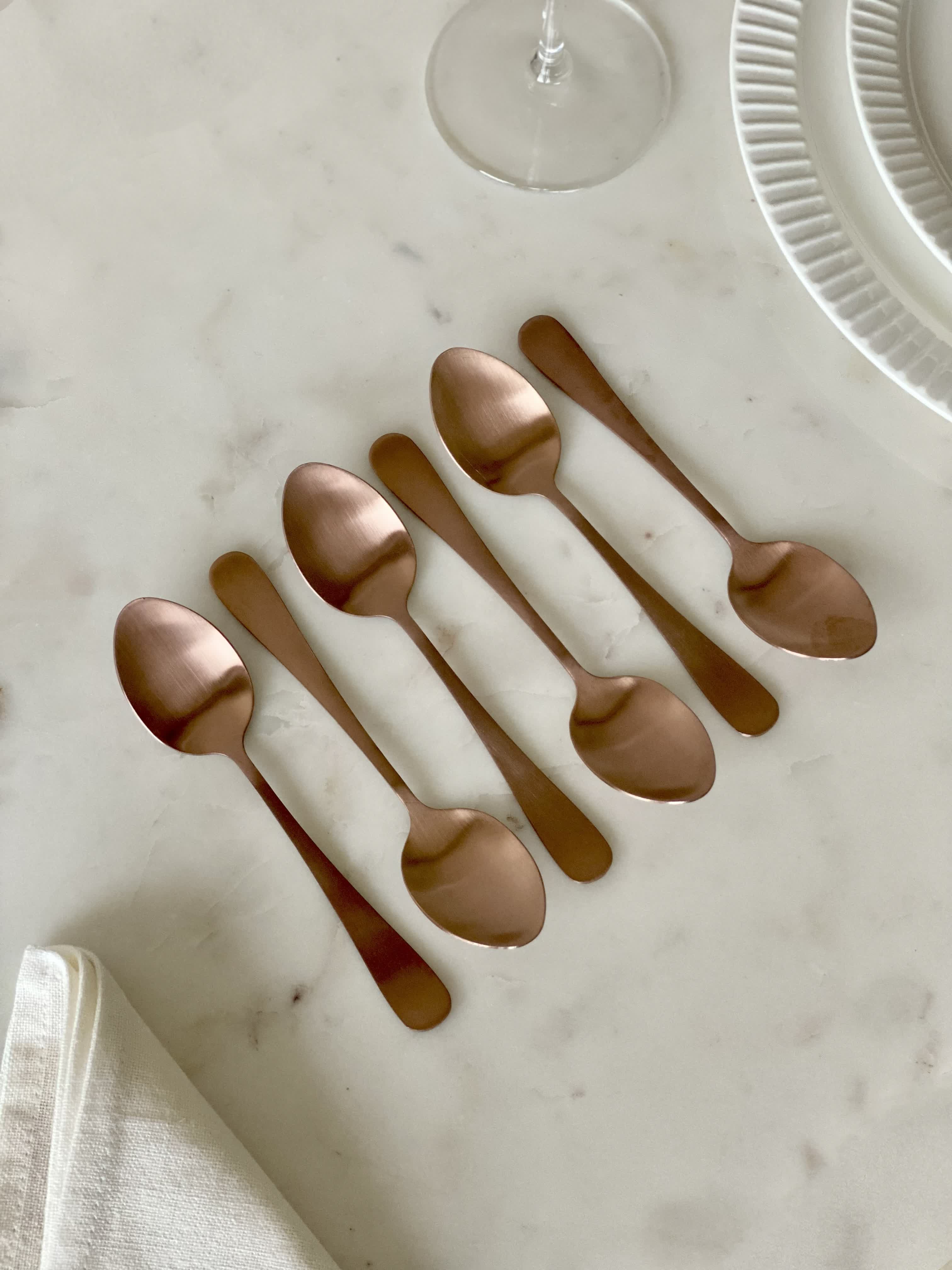 Rose Gold Cutlery Set - 24pcs