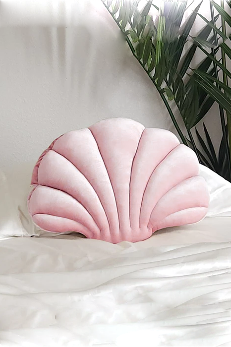 Shell Pillow - Pink