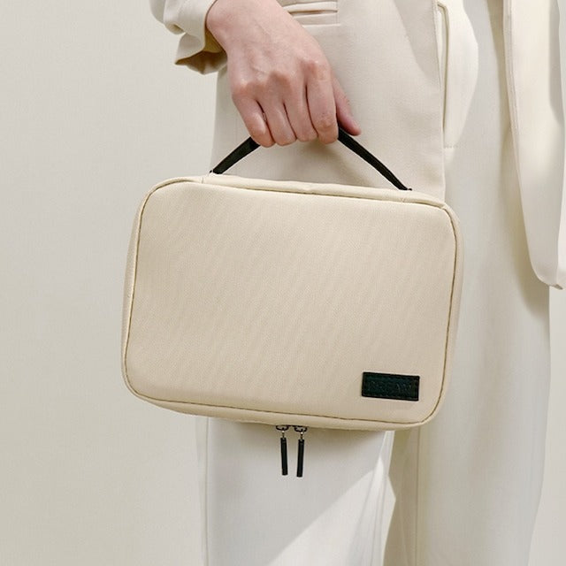 Nomad Cosmetic Bag - Ivory