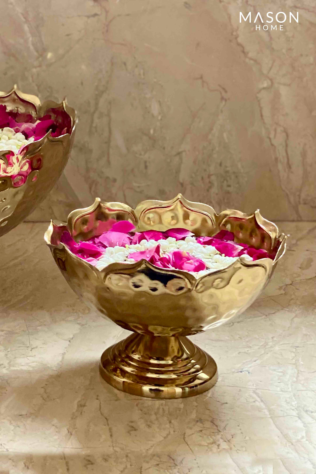 Mehrauli Textured Flower Urli - Medium