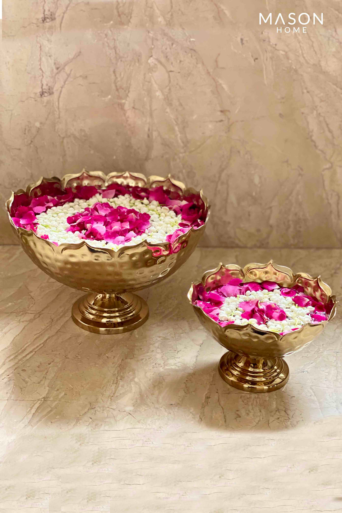 Mehrauli Textured Flower Urli - Medium