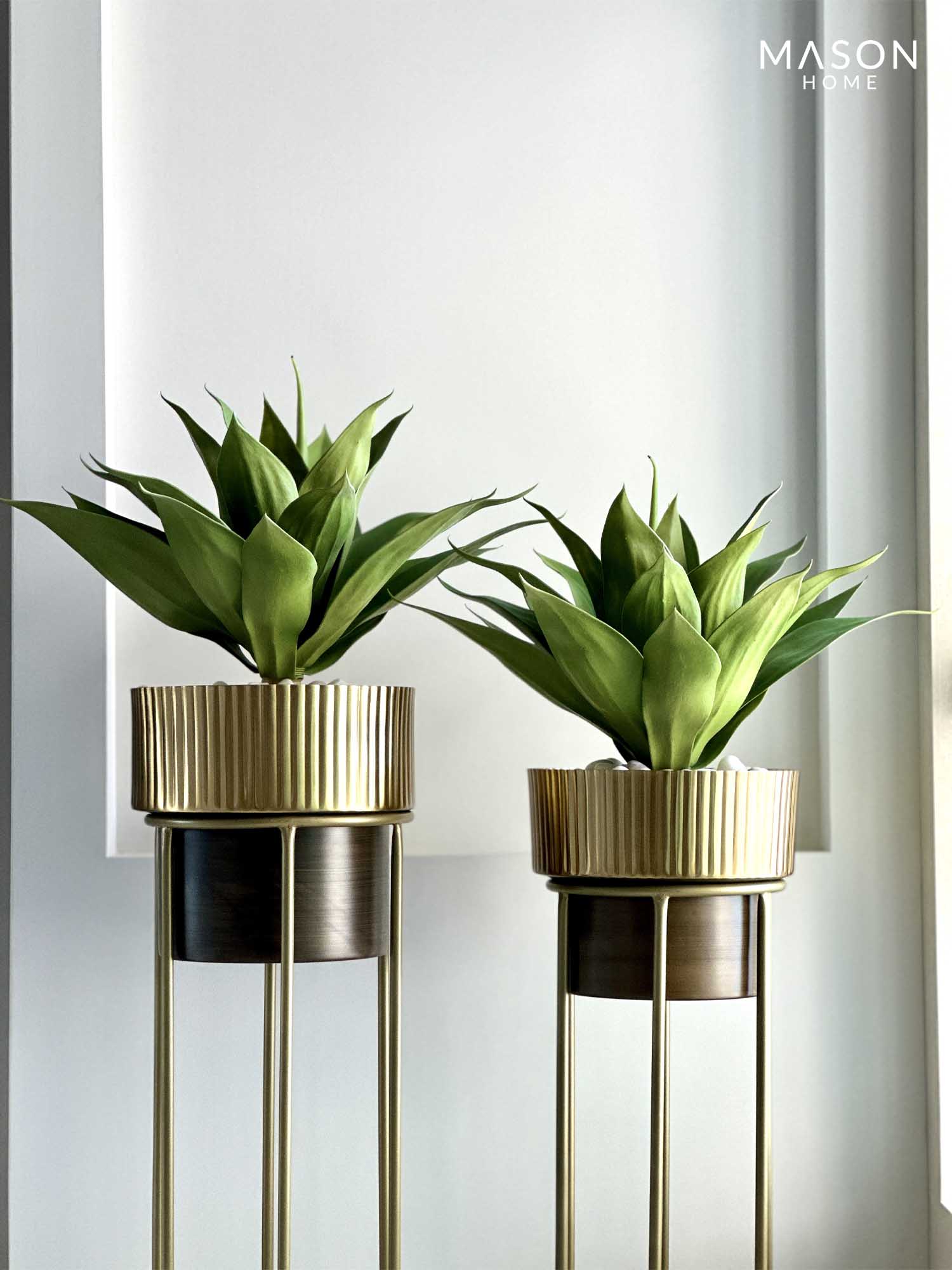 Brooklyn Fluted Brown Planter  (Set of 2)
