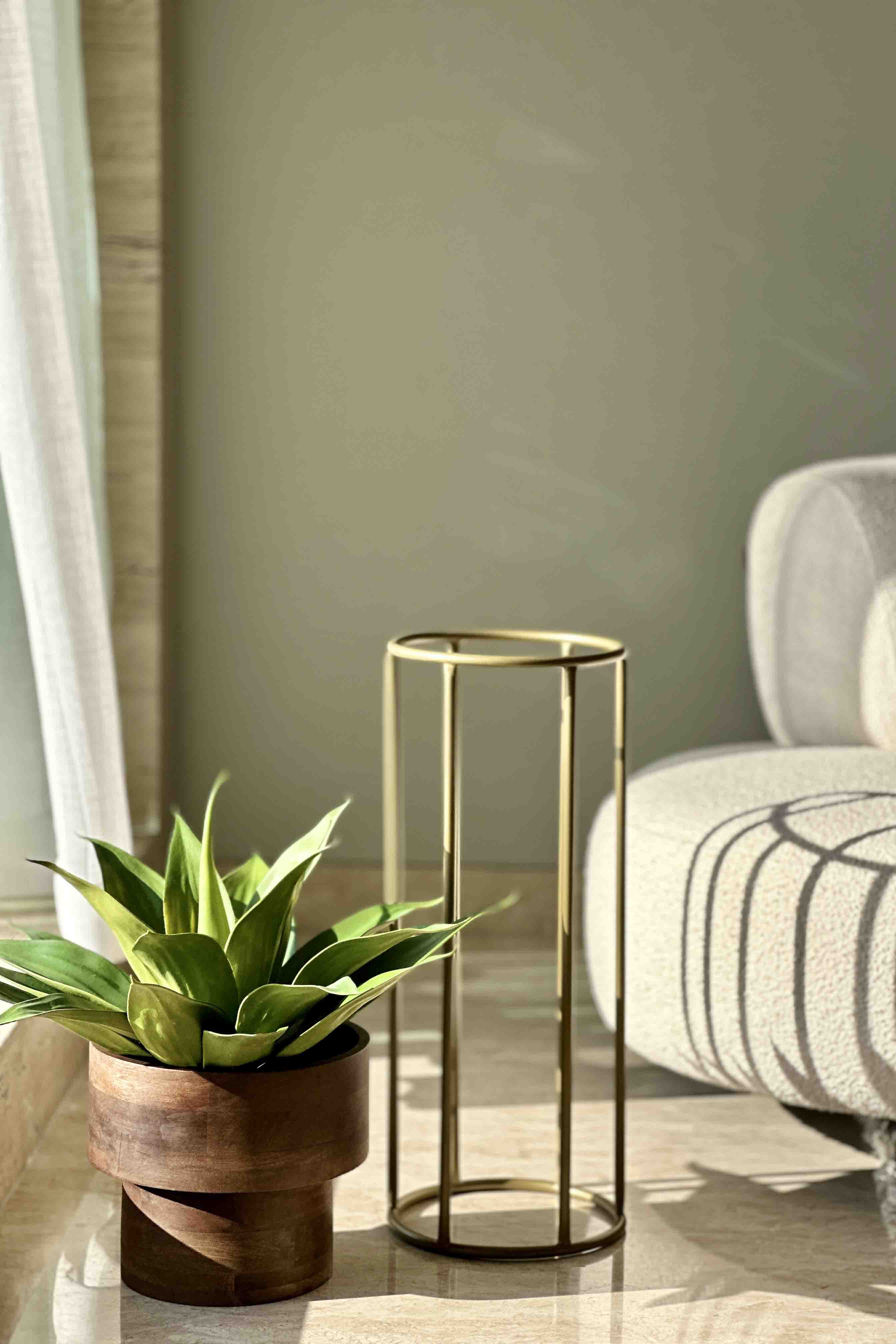Vienna Wooden Planter With Gold Stand - Small
