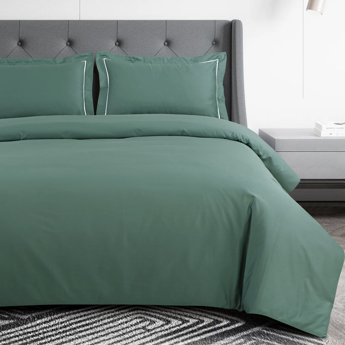 Vibrant Solid Green Bedsheet