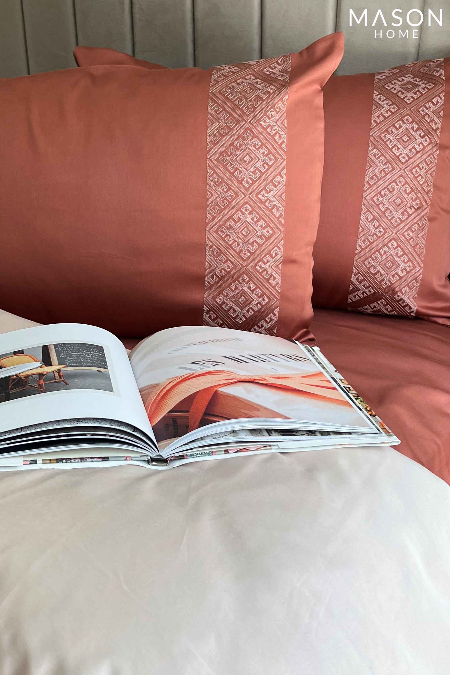Arcane Terracotta Buff Dreams Duvet Cover Set With Bedsheet
