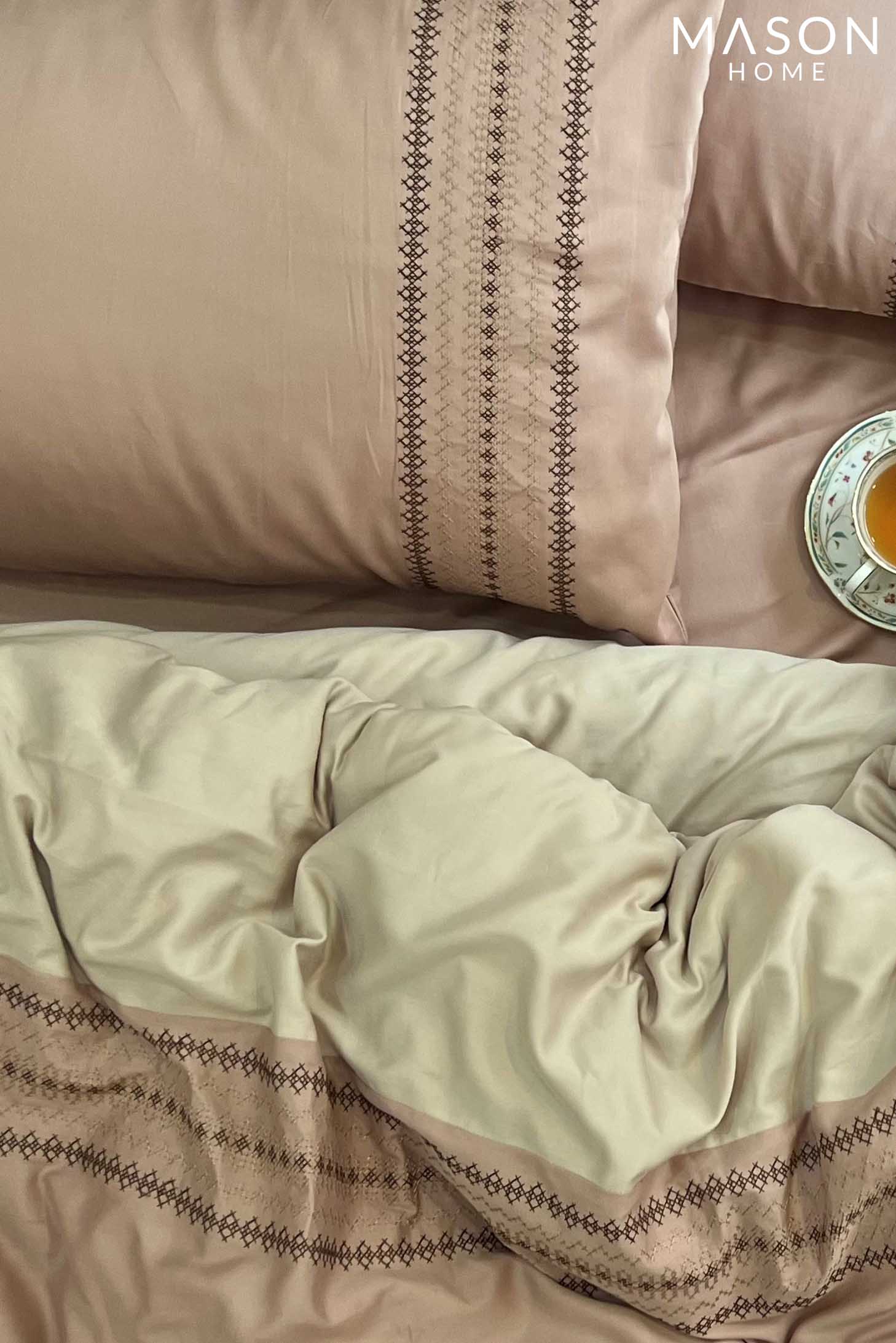 Pristine Rose Buff Dreams Duvet Cover