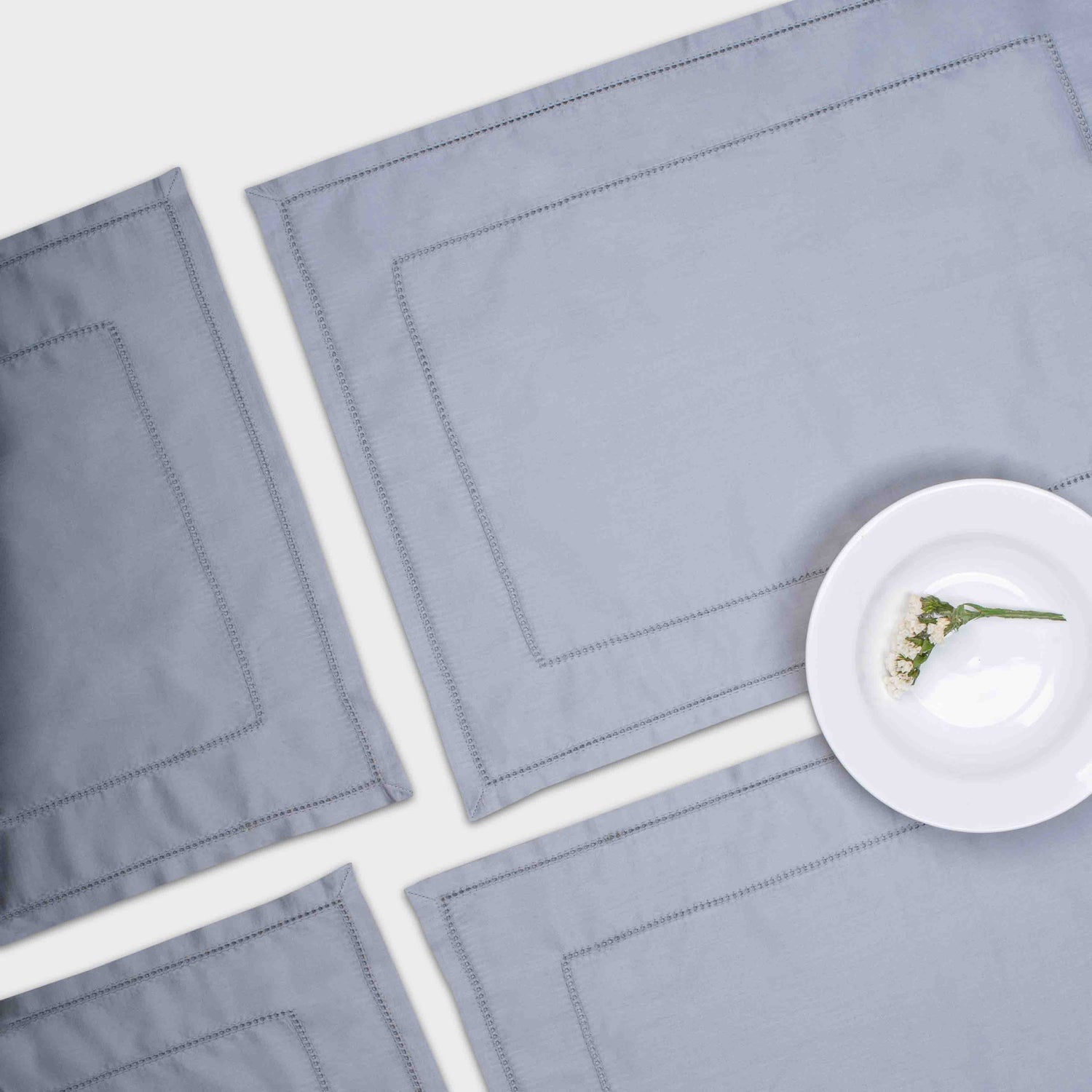 Silver Olive Picot Placemats